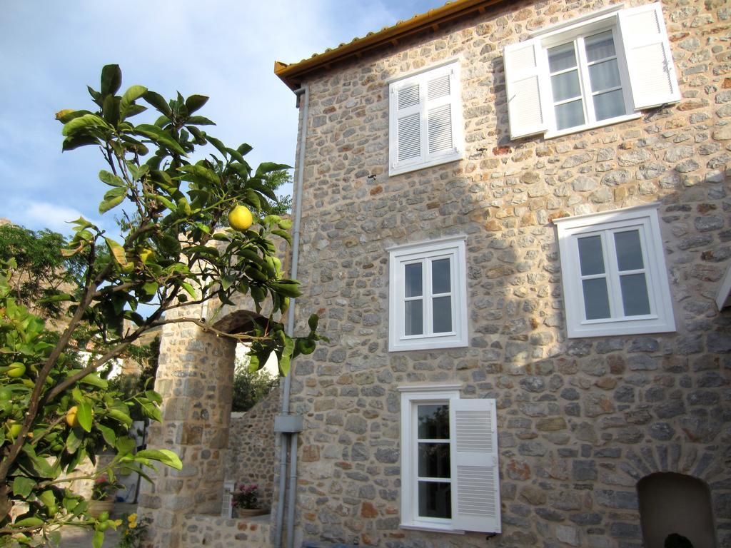 Kiki'S Houses Vlichos Hidra Exterior foto